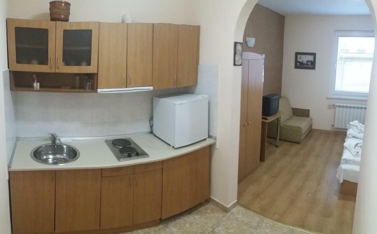 Comfort Guest House Samokov Esterno foto